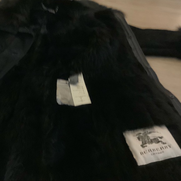 Authentic Burberry London shearling jacket - Picture 5 of 13